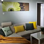 Beautiful Rooms On The Joseph Boulevard
