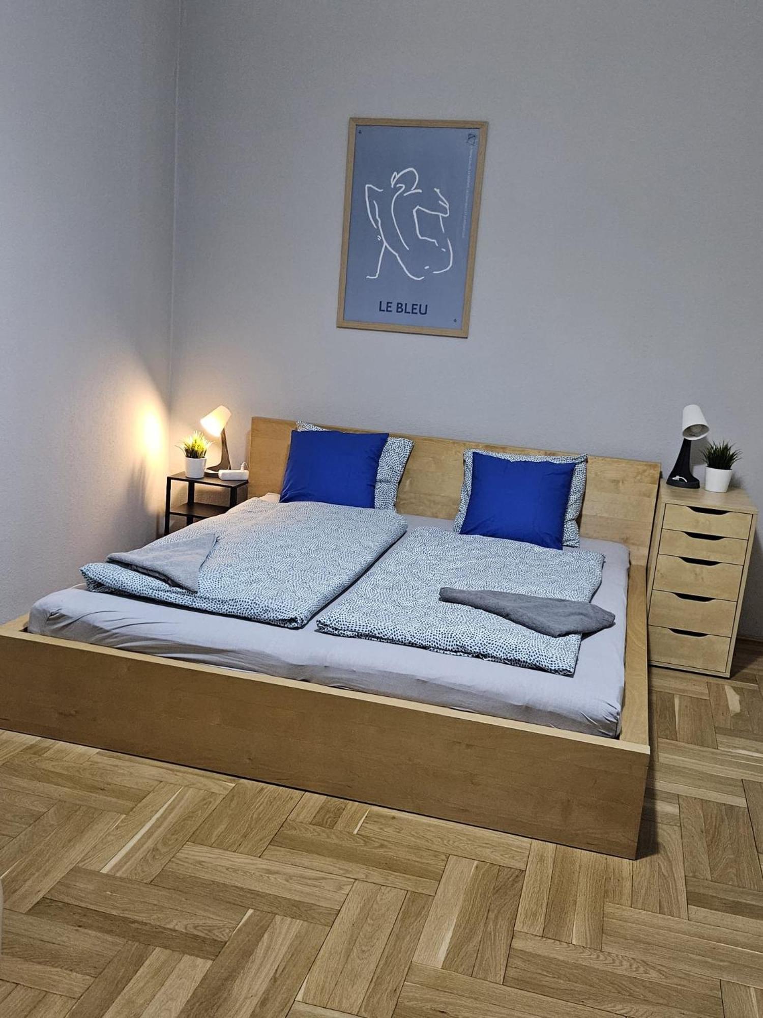 Beautiful On The Joseph Boulevard Hostal *
